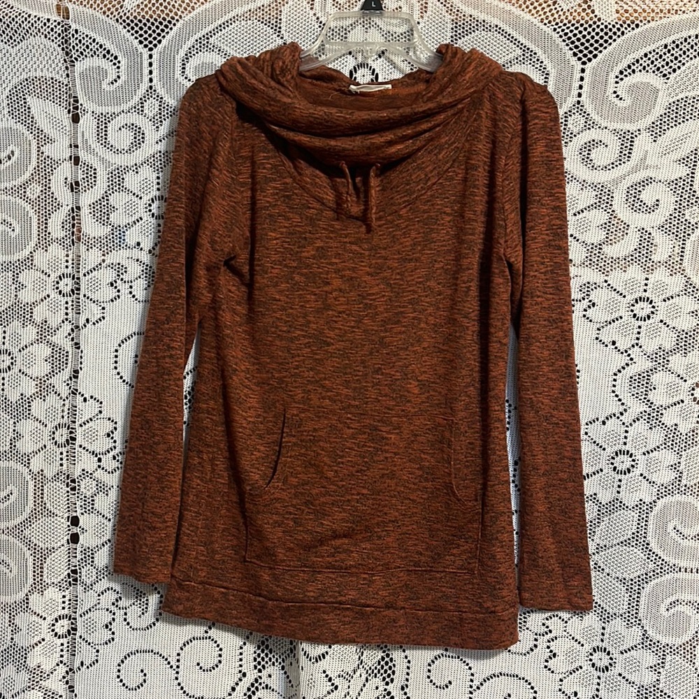 ⭐️ Orange Cowl Neck Sweater